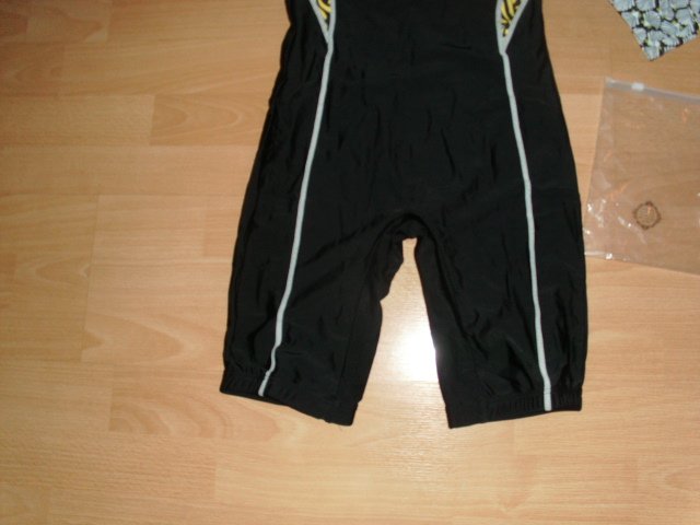 Badeanzug ( Legsuit) von Modeokker, schwarz, Gr. 38 mit Etikett