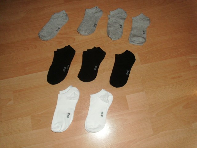 9 Paar Sneakersöckchen, grau, schwarz, weiß, Gr. 35-38 NEU