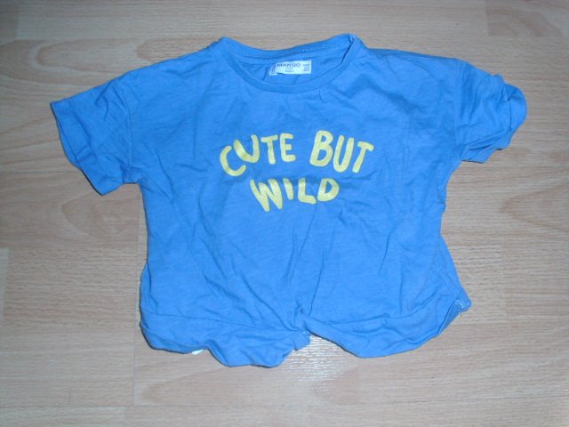 T-Shirt von Mango, hellblau mit Schriftzug, Gr. 98