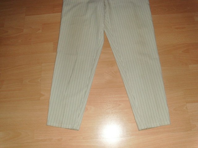 Hose von Rigany, grau-weiß gestreift, Gr. 38/40