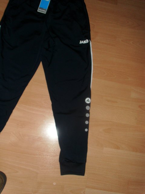 Sporthose von Jako, blau mit Beinbündchen, Gr. S