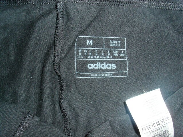 Sportshorts von Adidas, schwarz, Gr. 38/40