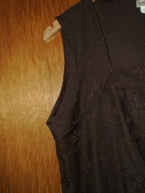 Top von Arianne, dunkelbraun, Gr. 42