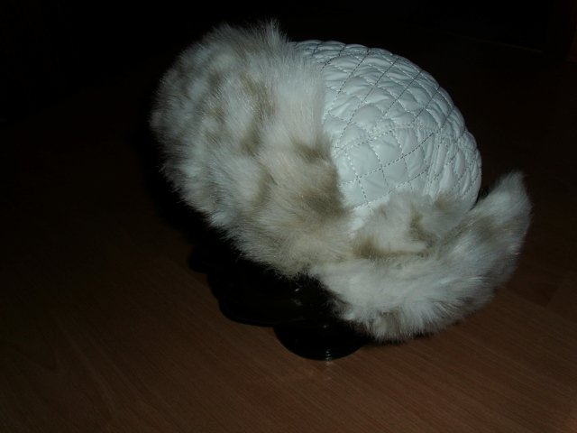 Fellmütze / Wintermütze / Chapka / Pilotenmütze, weiß-beige, KU 58 cm