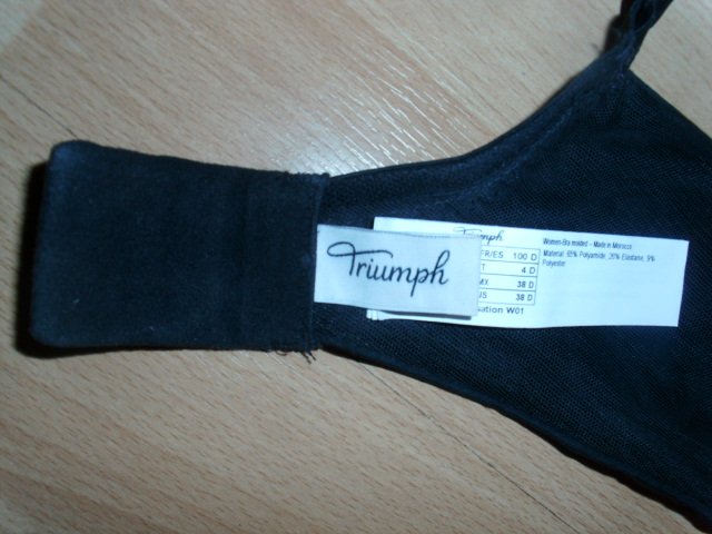 BH von Triumph, schwarz mit Bügel, Gr. 85 C