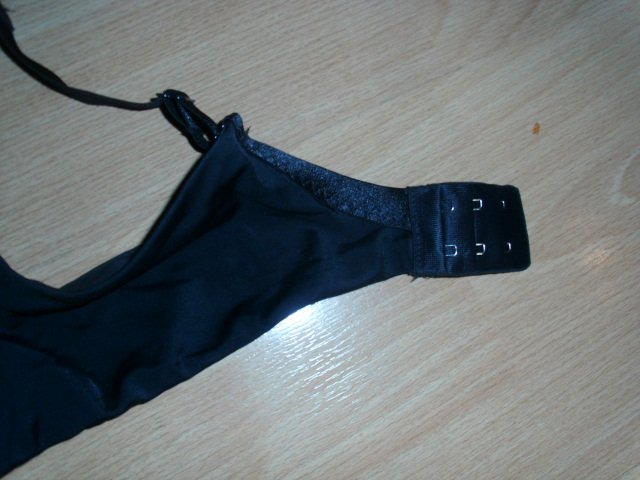 BH von Triumph, schwarz mit Bügel, Gr. 85 C