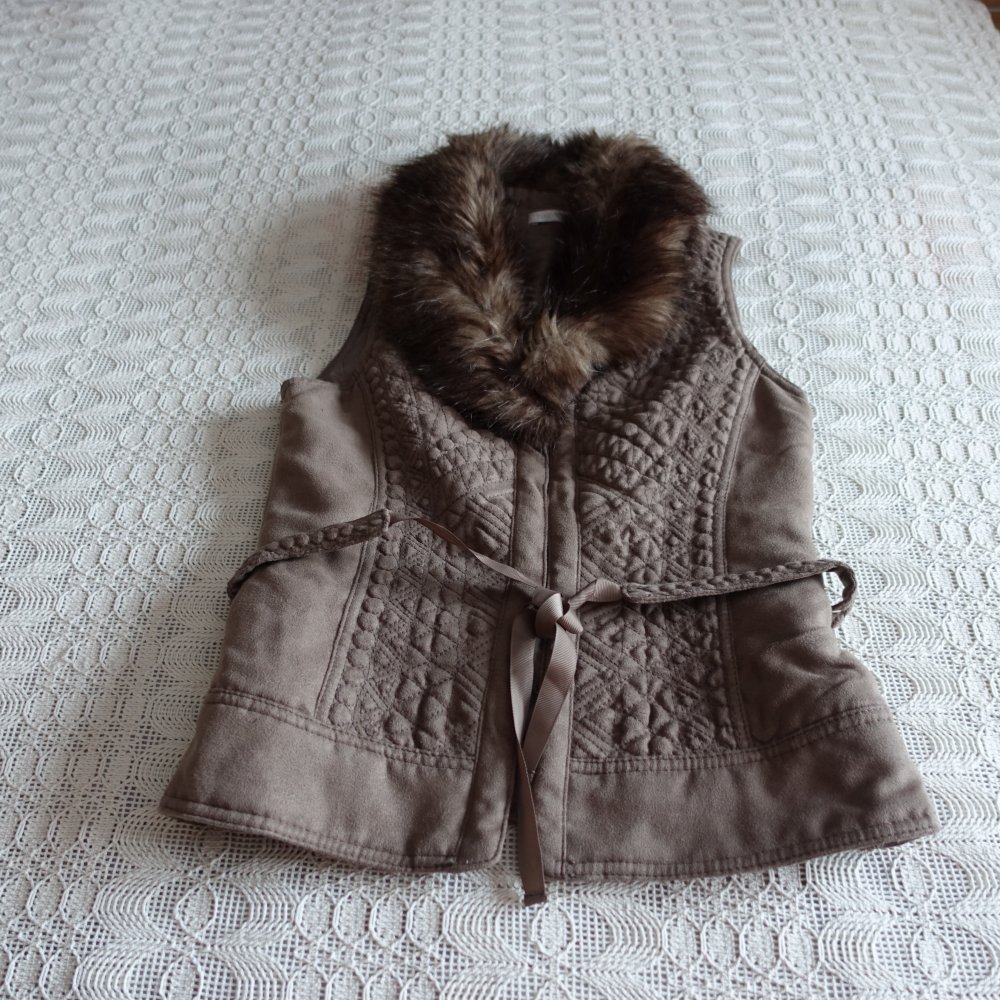 Weste, Wildleder-Weste, braun, mit Kunstfell, Gr. 34 bzw. ca. Gr. XS, Promod