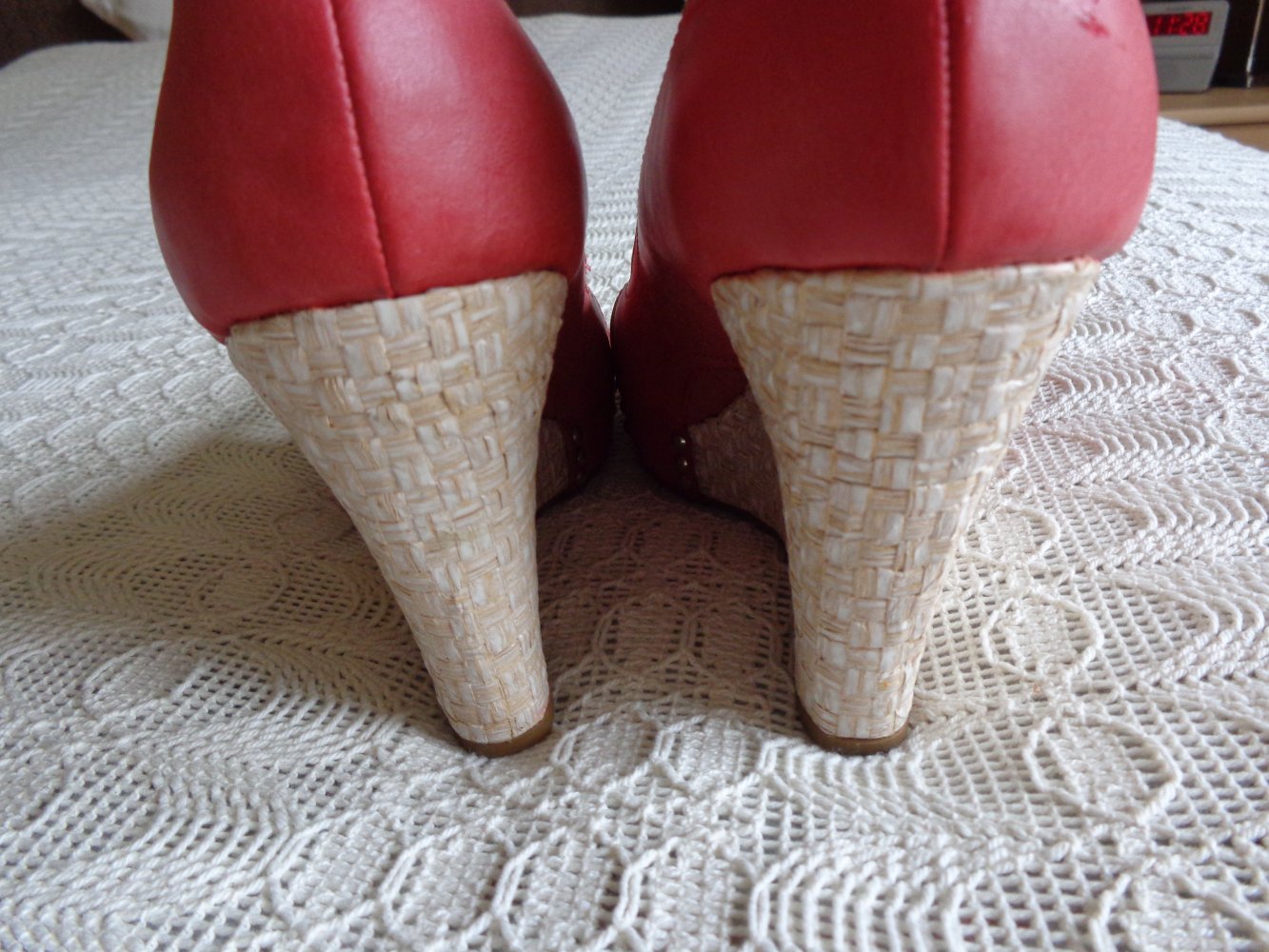 #Damenschuhe - Keil-Peeptoes, Gr. 39, hummerfarben, Kunstleder