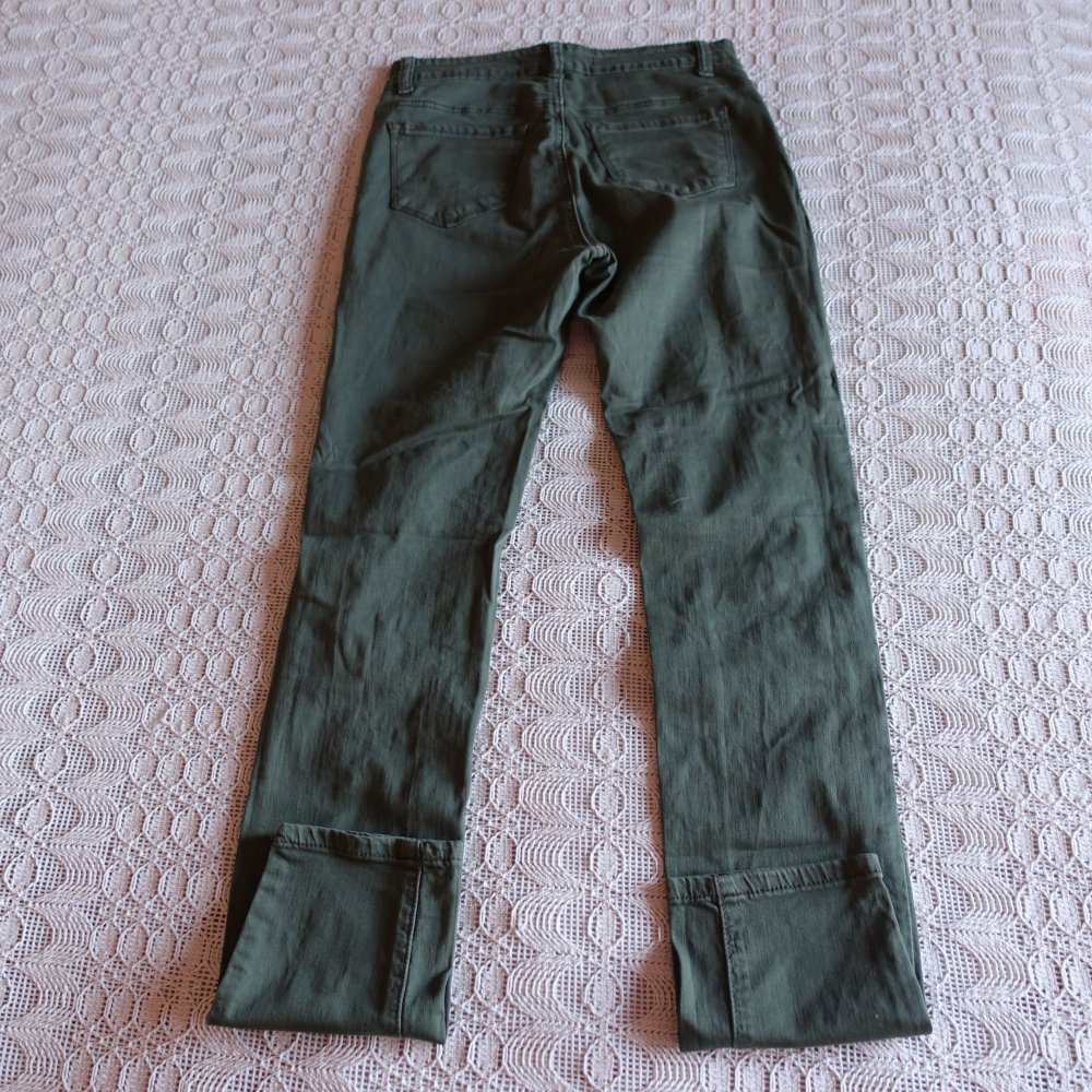 Jeans, Hose, Fashion Nova, Skinny, Röhrenjeans, Gr. 7 (W27), oliv
