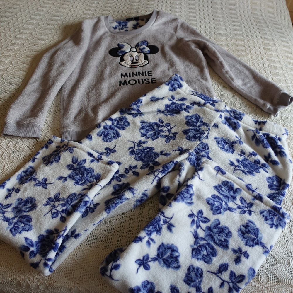 Jogginganzug, Schlafanzug, Pyjama, Gr. L bzw. Gr. 42/44, grau/blau