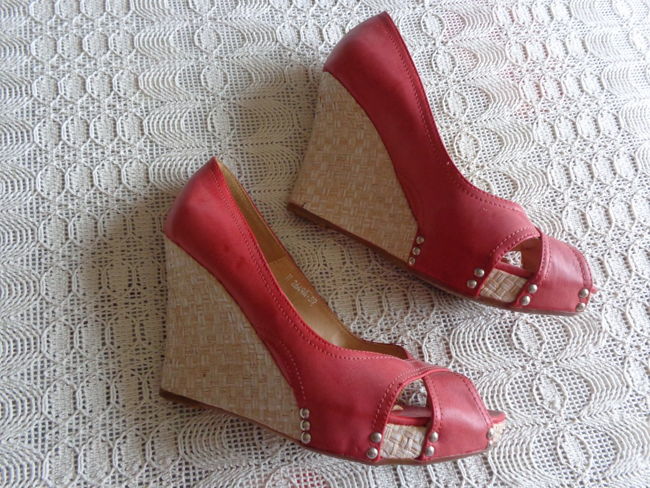 #Damenschuhe - Keil-Peeptoes, Gr. 39, hummerfarben, Kunstleder