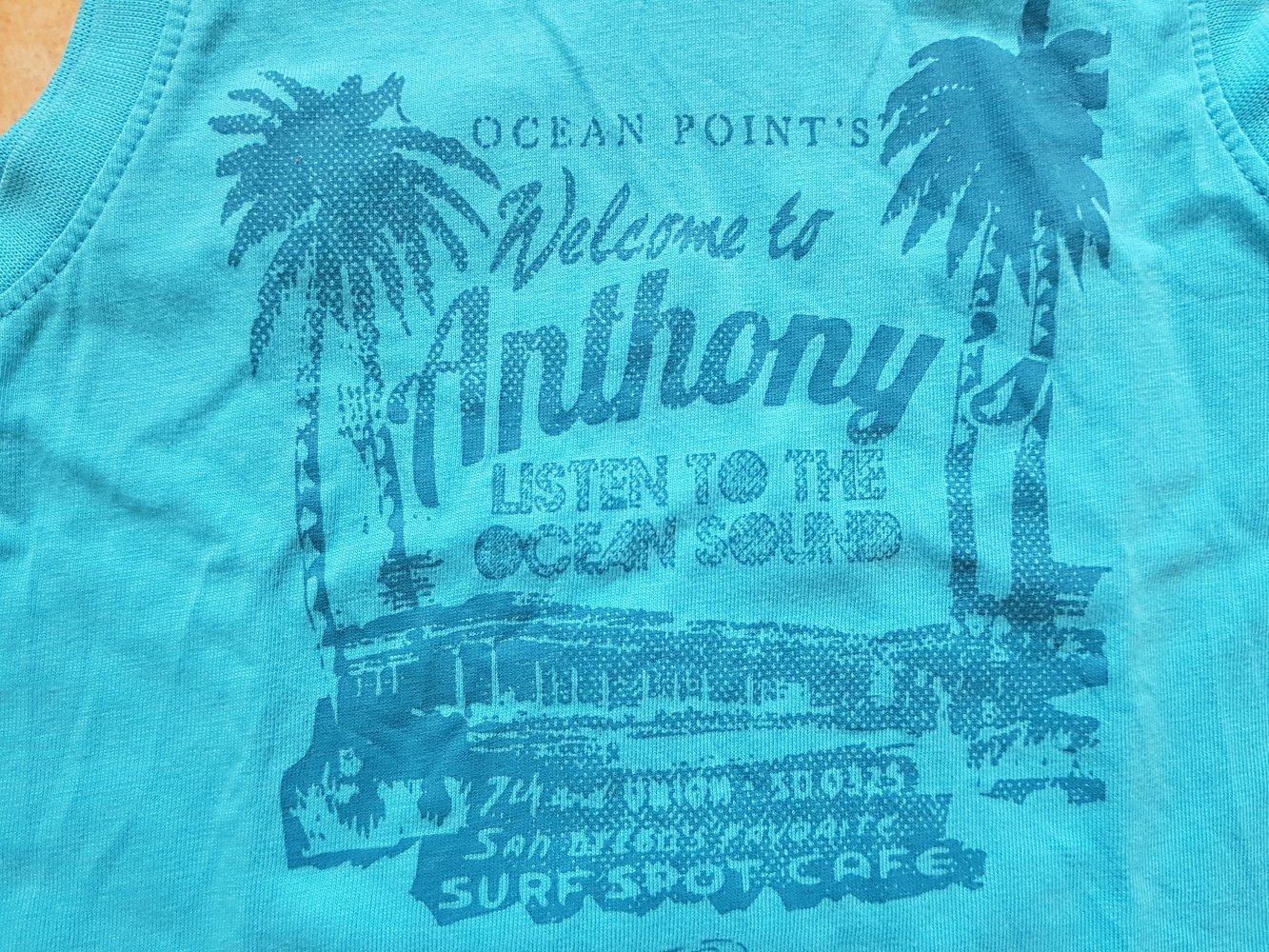 türkises Achselshirt in Gr. 98 