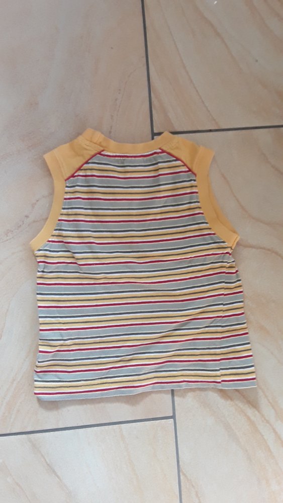 gestreiftes Achselshirt 104/110