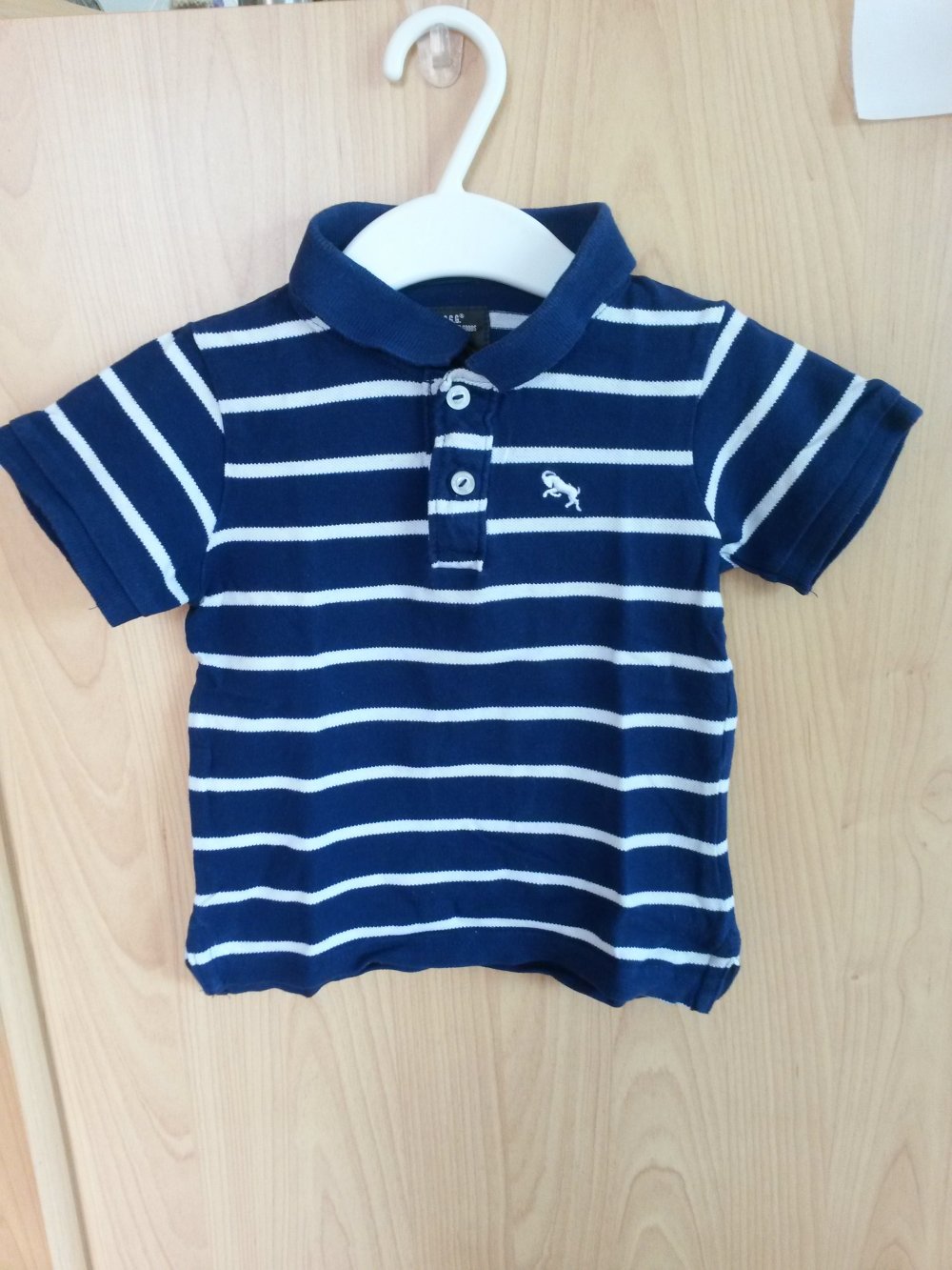 schönes gestreiftes Poloshirt in Gr. 74 von H&M