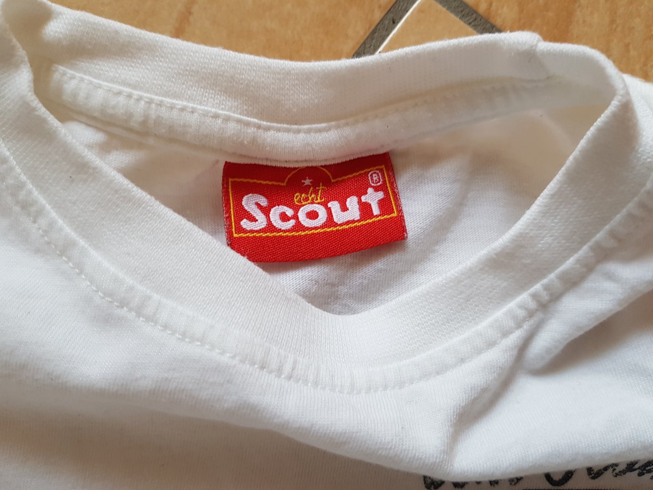 weißes T-Shirt in Gr. 92/98 von Scout