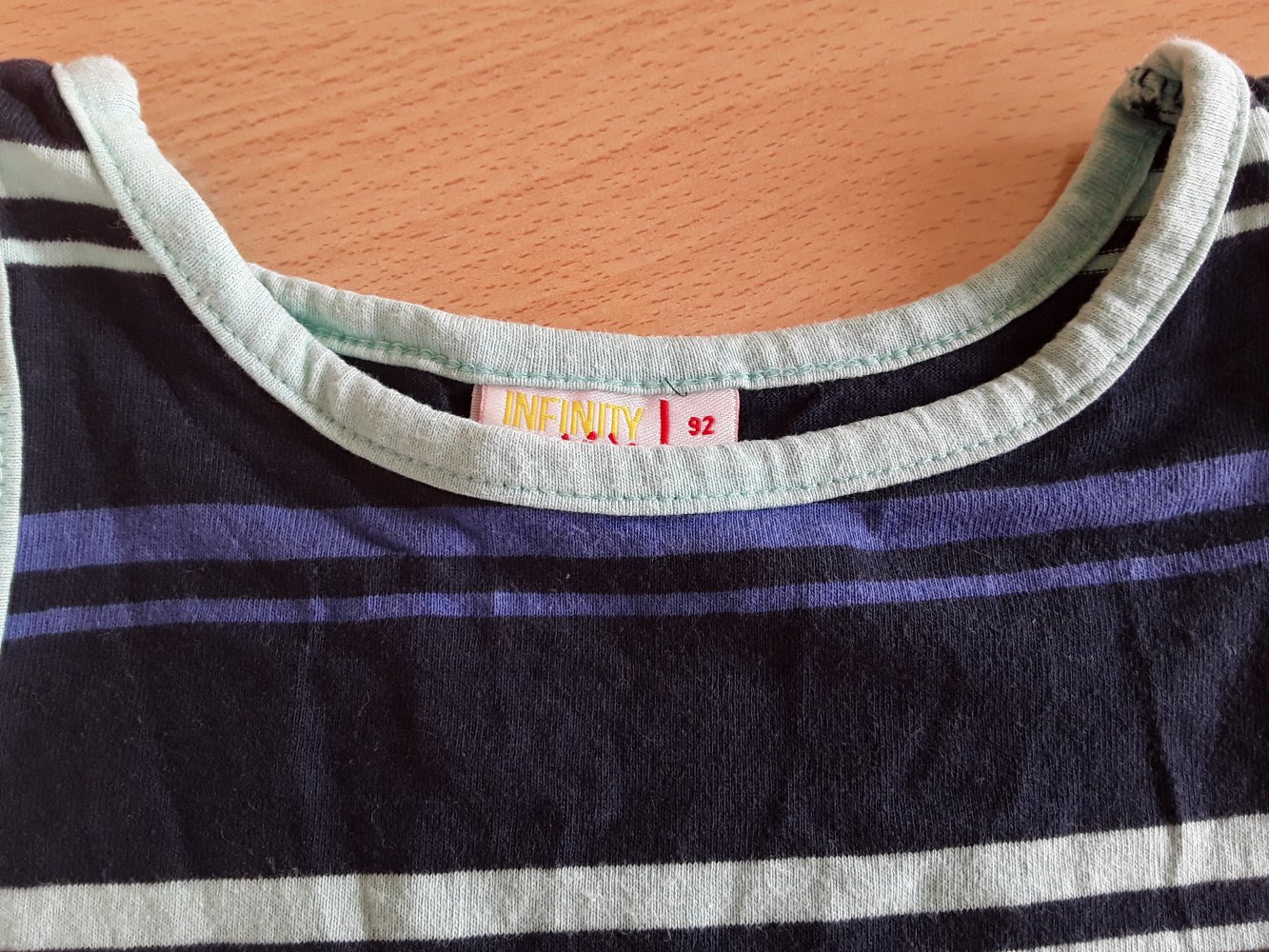gestreiftes Tanktop/ ärmelloses Shirt in Gr. 92 von INFINITY Kids