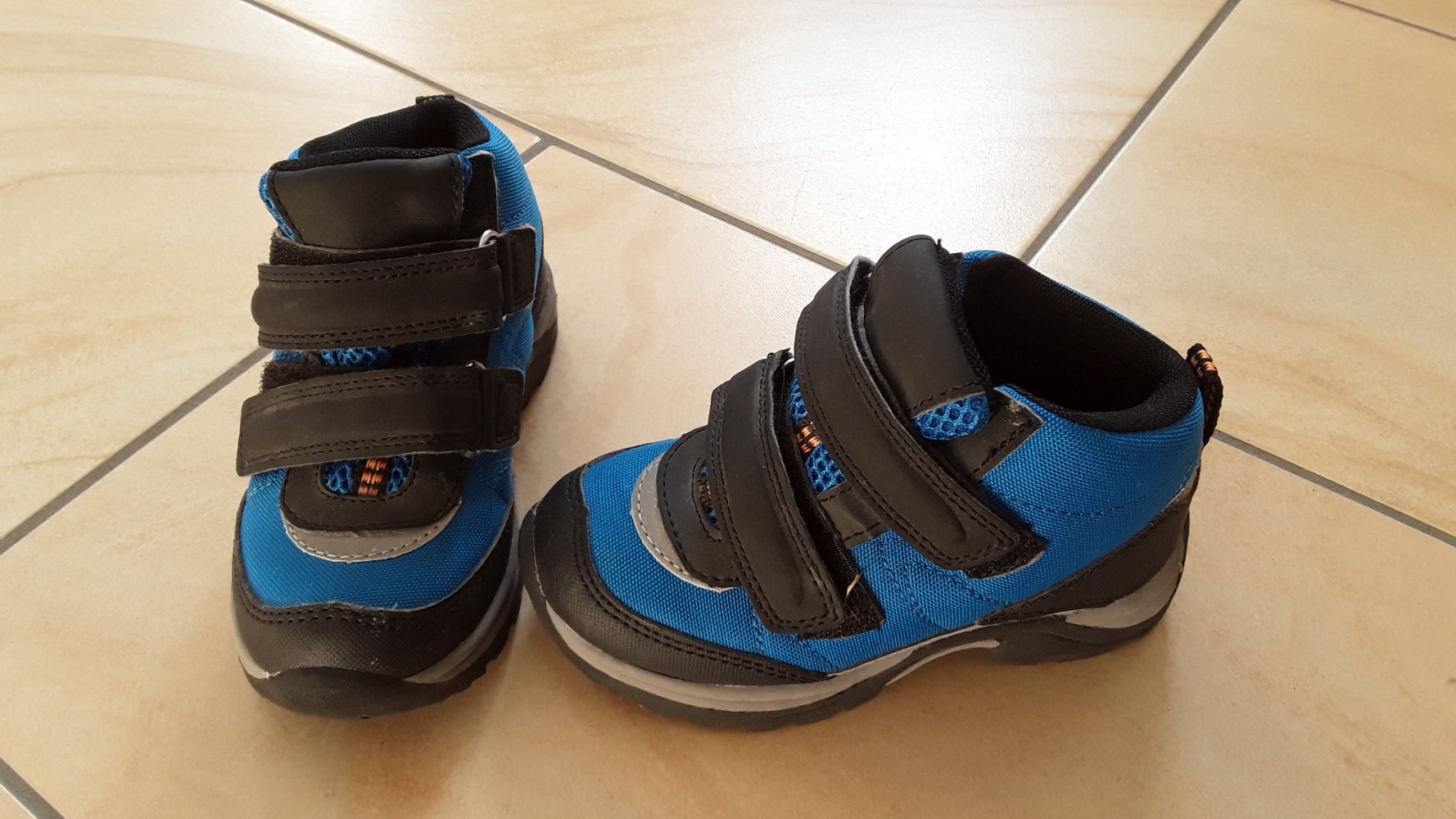 Schuhe wie neu Gr. 26 von H&M