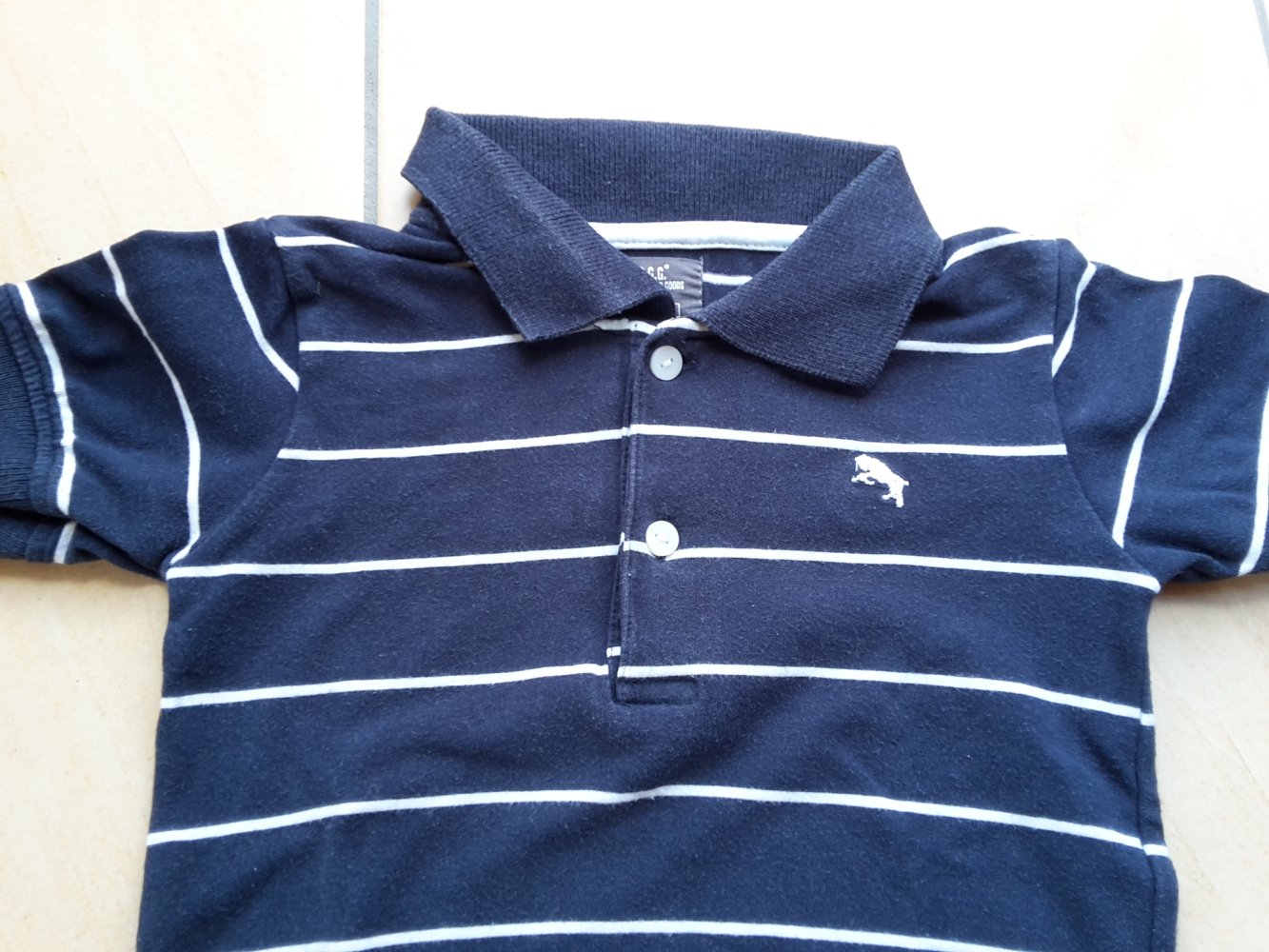 dunkelblaues Poloshirt in Gr. 86 von H&M