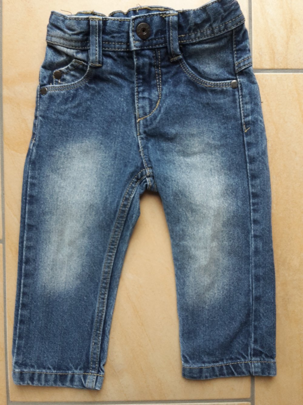 schöne Jeans in Gr. 80