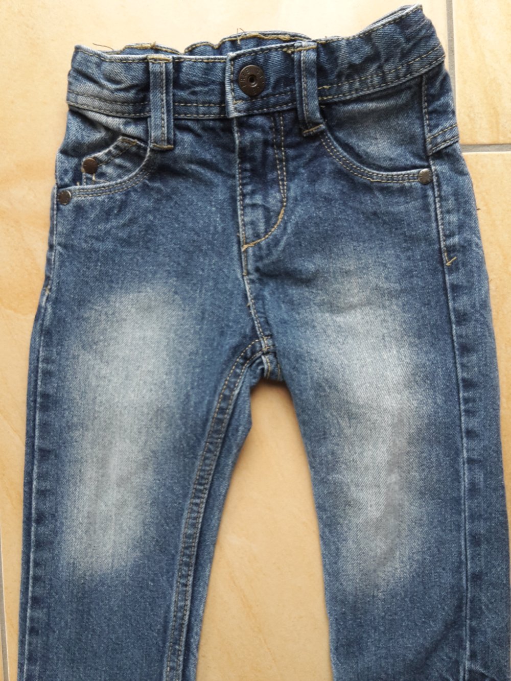 schöne Jeans in Gr. 80