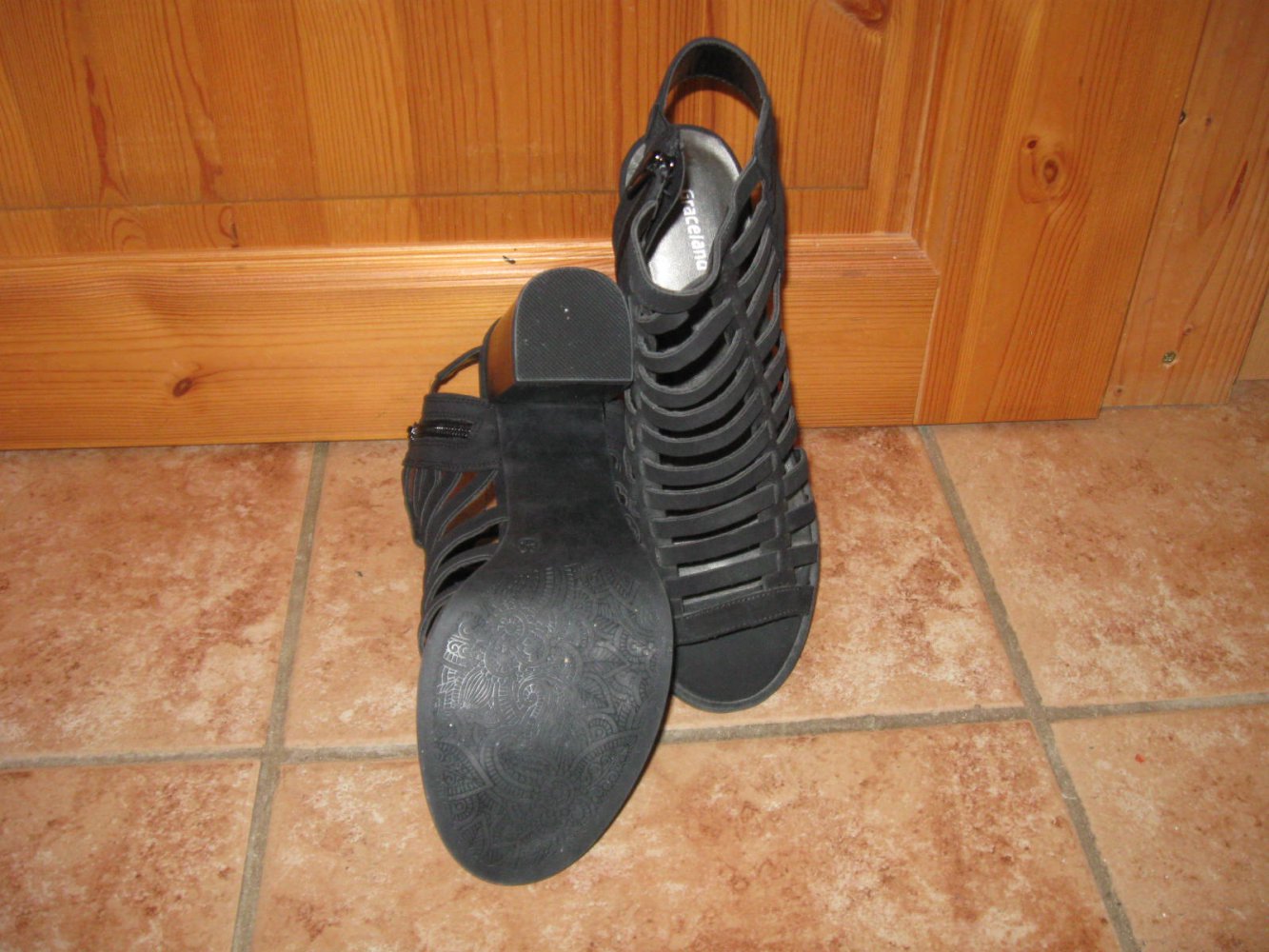 *** NEUE Absatzschuhe ***