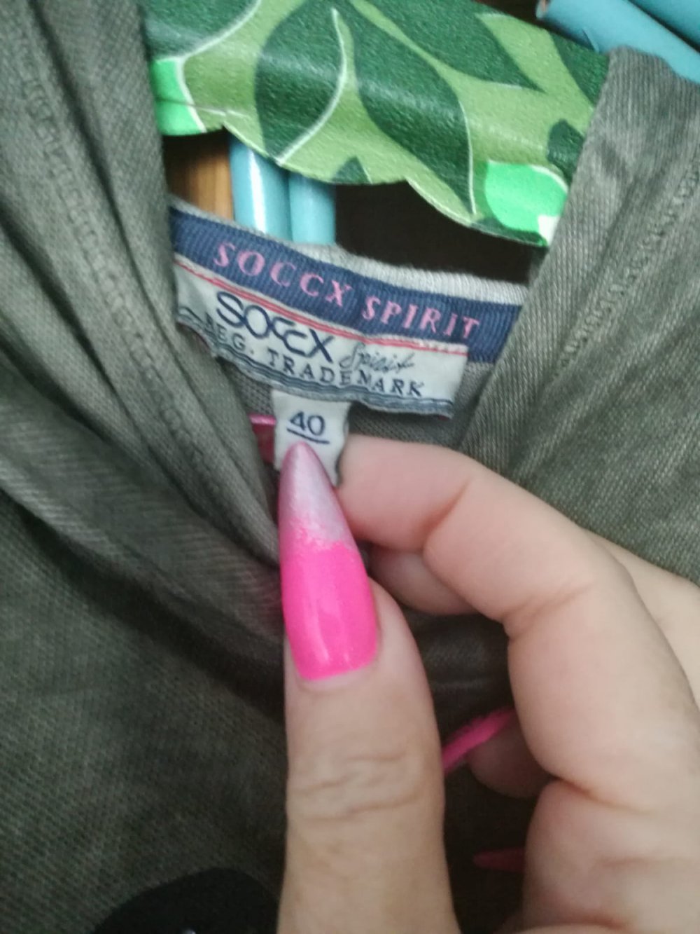 *** Tolles ~ Shirt ~ Kapuze ~ Steinchen ***