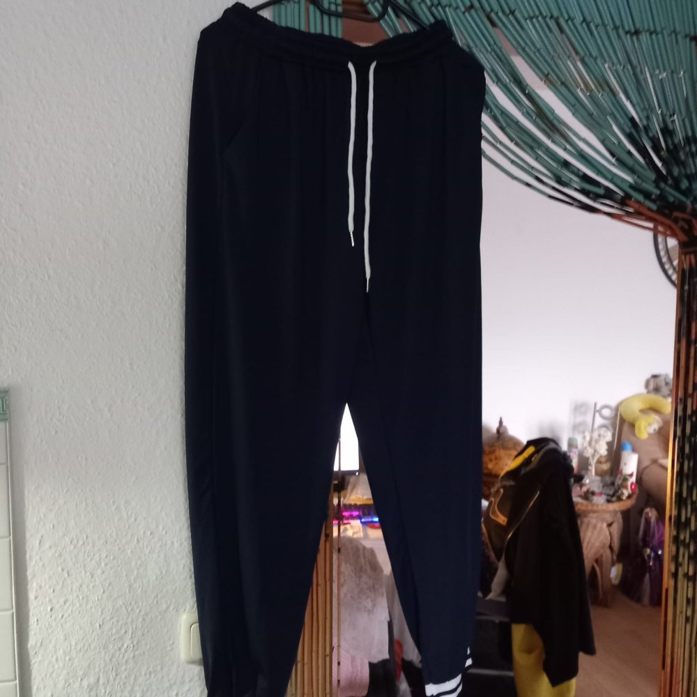 *** Neue Jogging Hose ***