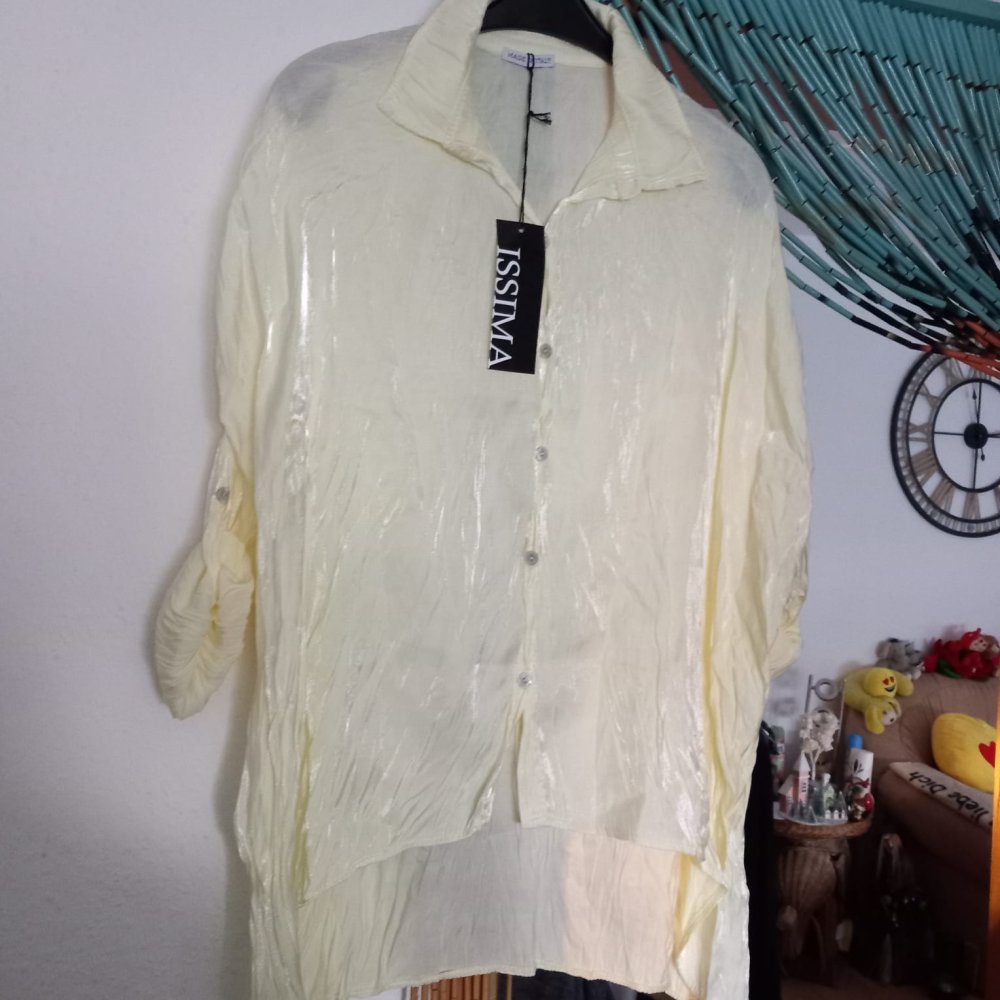 *** NEU ~ Geknittert ~ Bluse ***