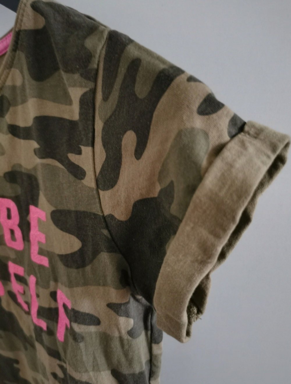 t shirt just be yourself 140 146