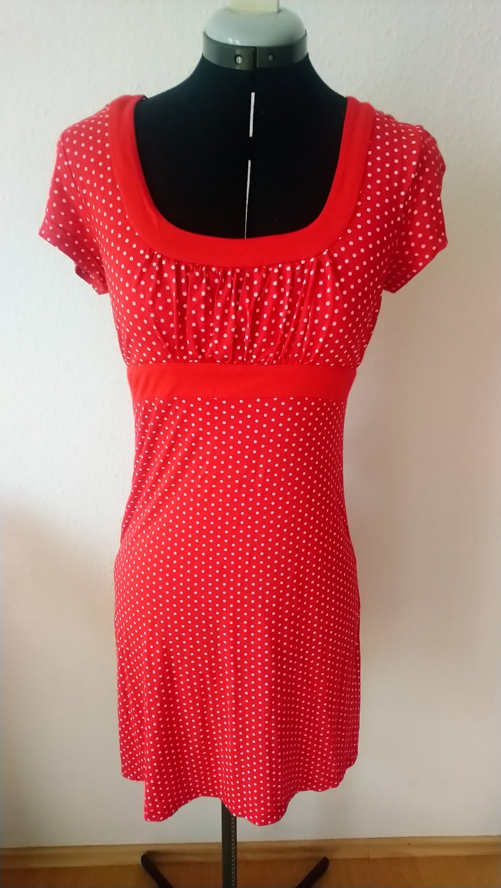Sommer Kleid rot weiße Punkte