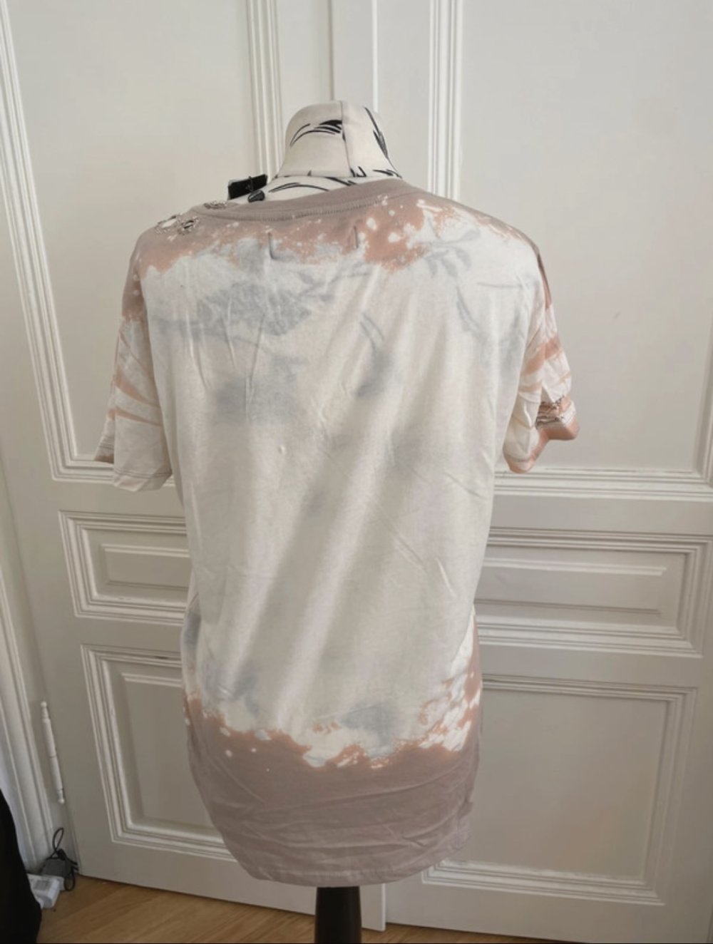 Cooles Shirt von Religion, XS für S und M