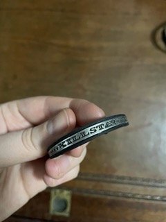 Black Crescent Moon Ohrringe von Killstar