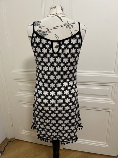 Hängerkleid mit floralem Muster von Daisy Street, Gr. 38