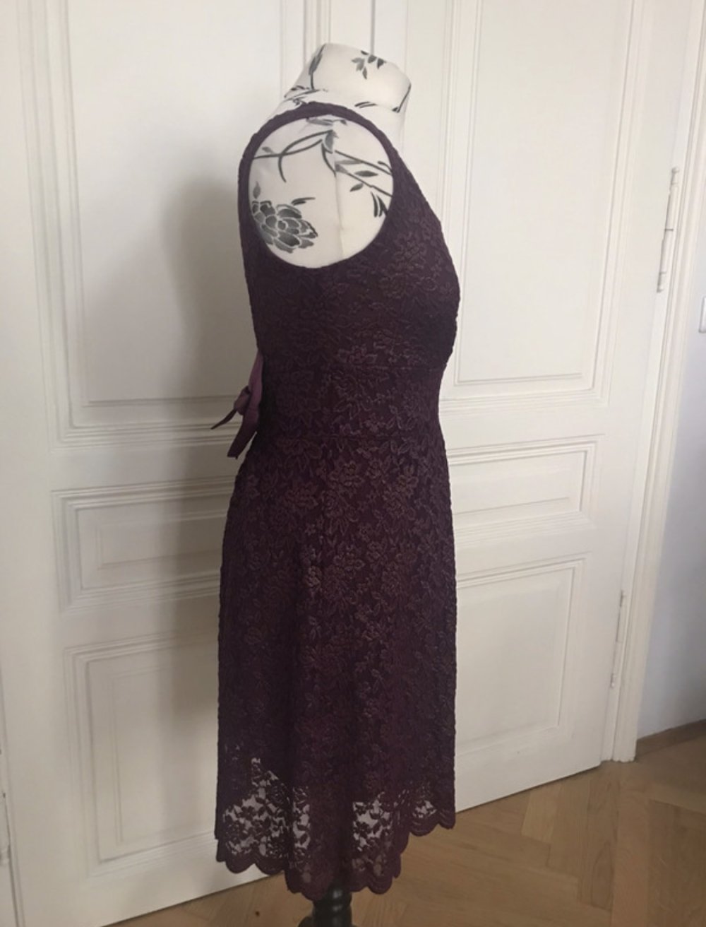 Festliches Spitzenkleid von Orsay, Gr. 36/38