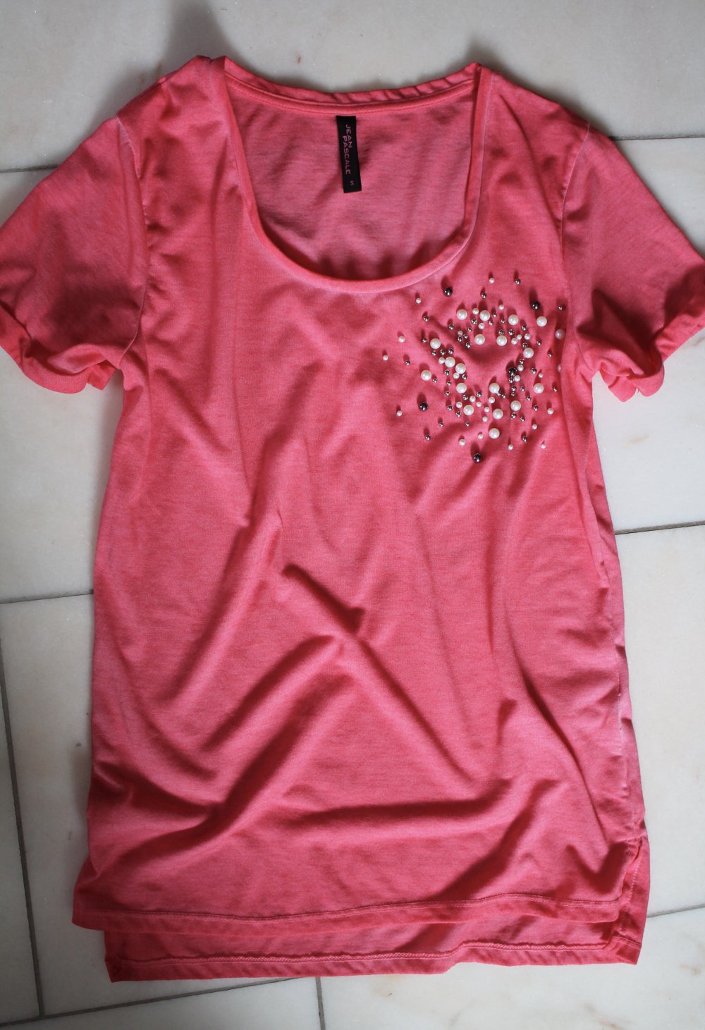 Neues Shirt mit Perlen Gr.S