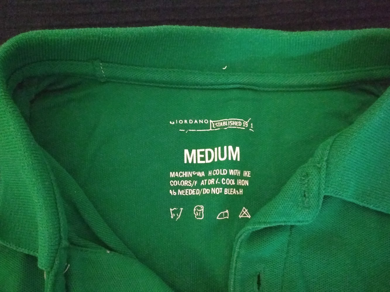 Poloshirt grün Gr. M aus Korea