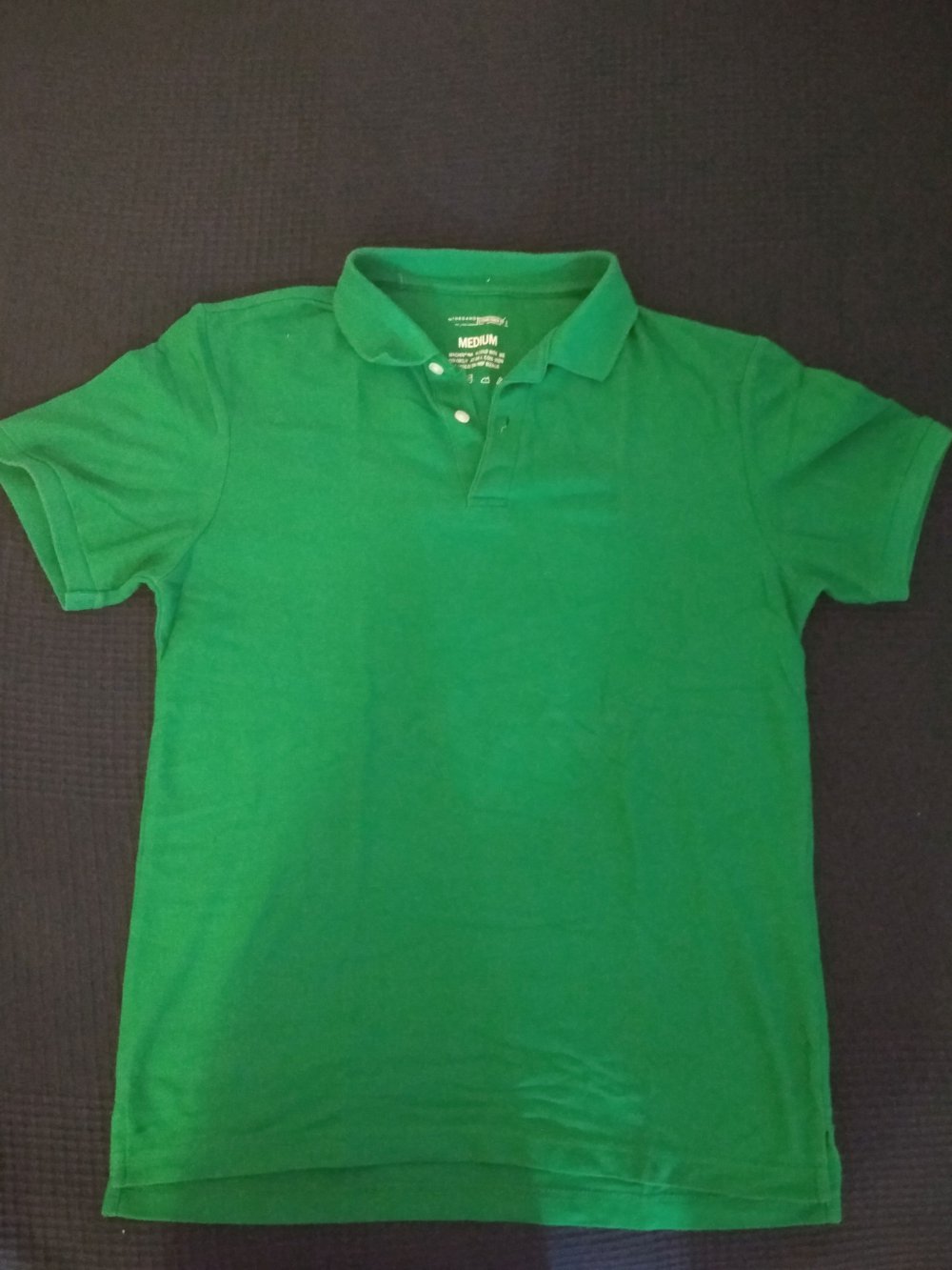 Poloshirt grün Gr. M aus Korea