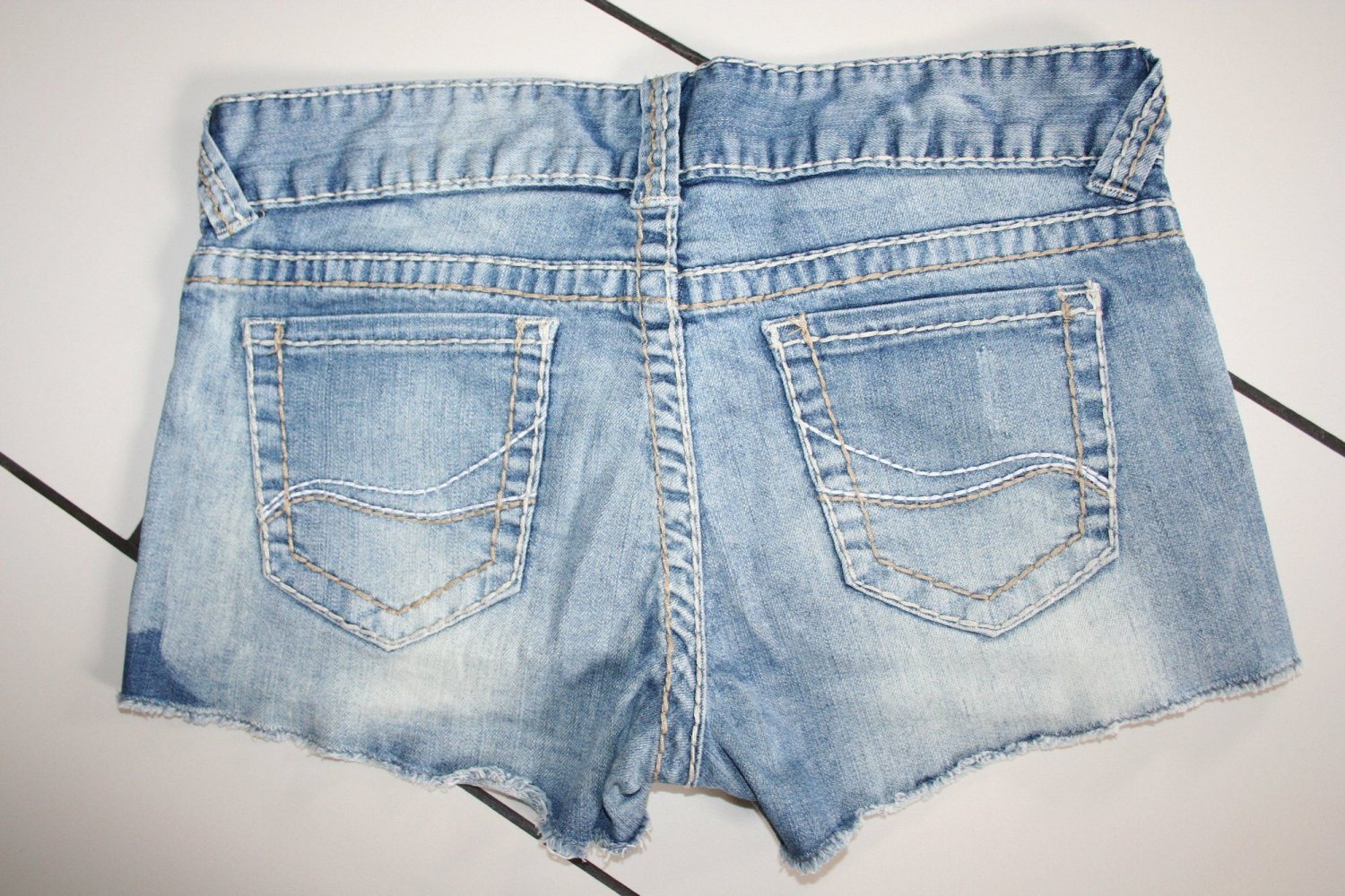 blaue Hot Pant Gr.M :: Damen :: FB Sister :: breite Nähte 5-Pocket-Style