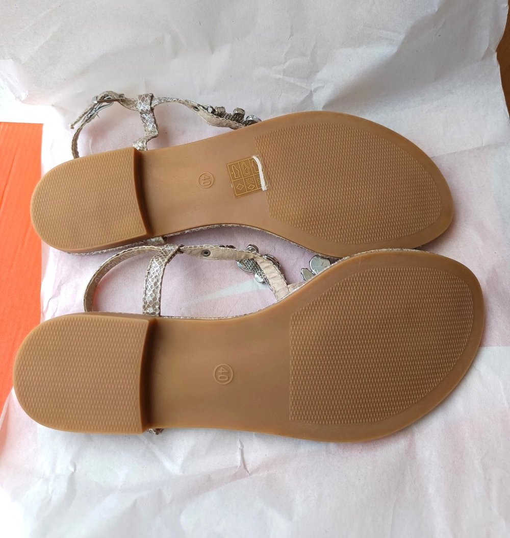 Süße Zehentrenner SANDALEN Rainbow REGENBOGEN bunt STEINE Silber Schlangenoptik SCHLANGEN Optik gr. 40 NEU