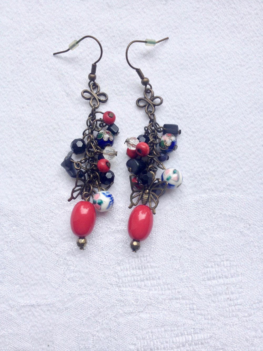 Wunderschöne Ohrringe zum Hängen von Six