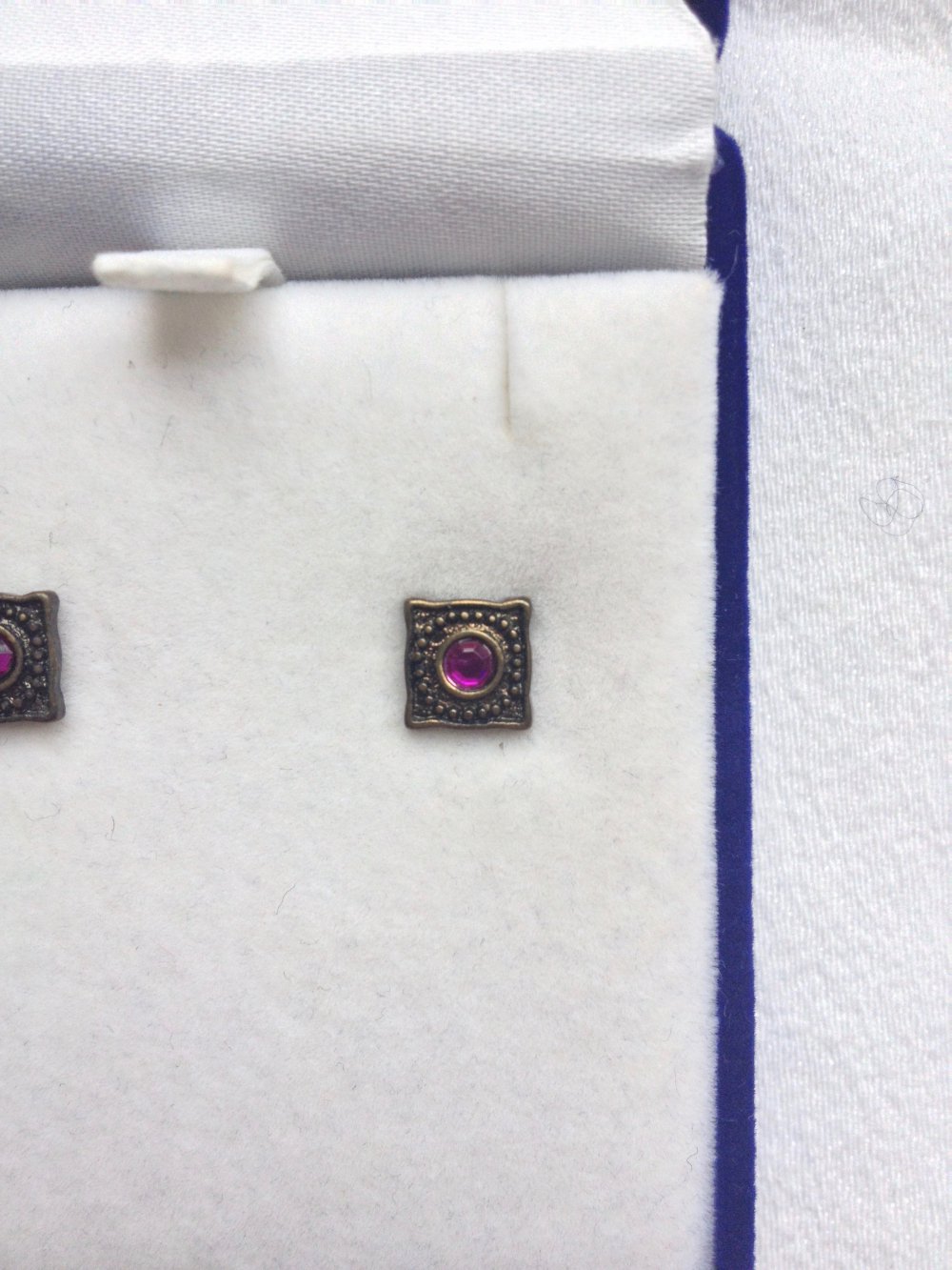 Super süße kleine Ohrstecker von Six