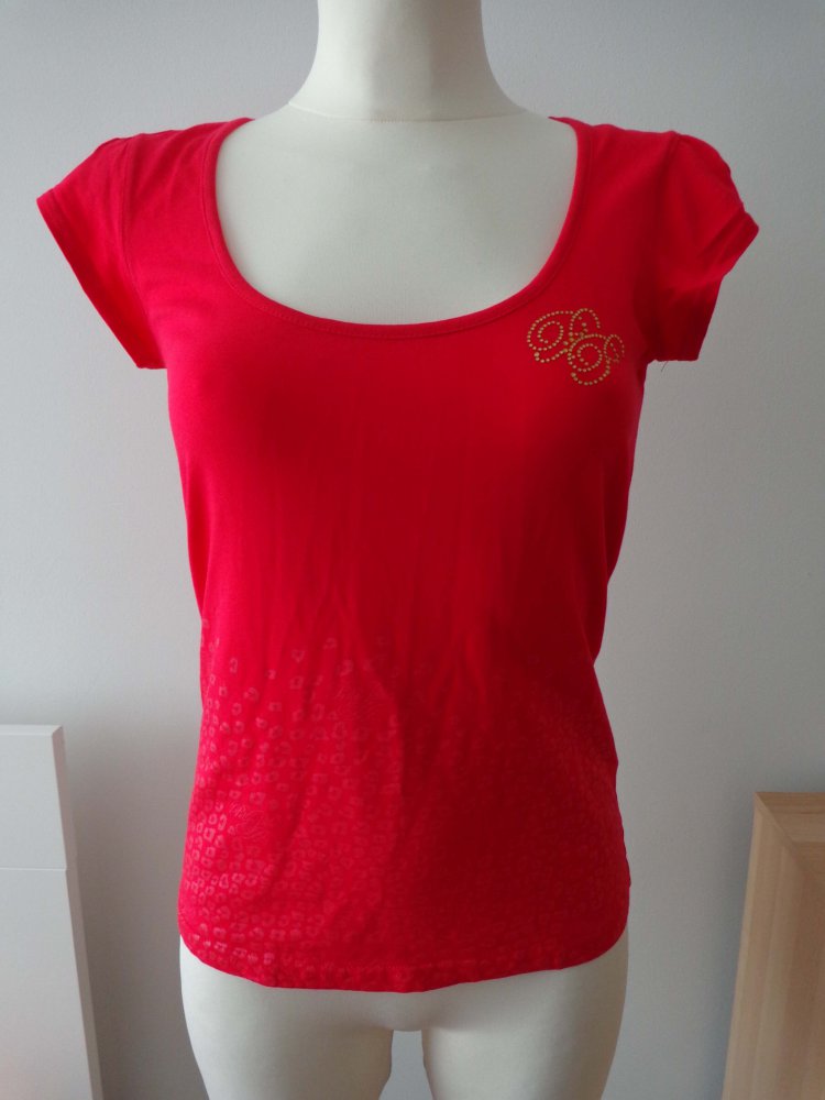 rotes Shirt von Pelle Pelle