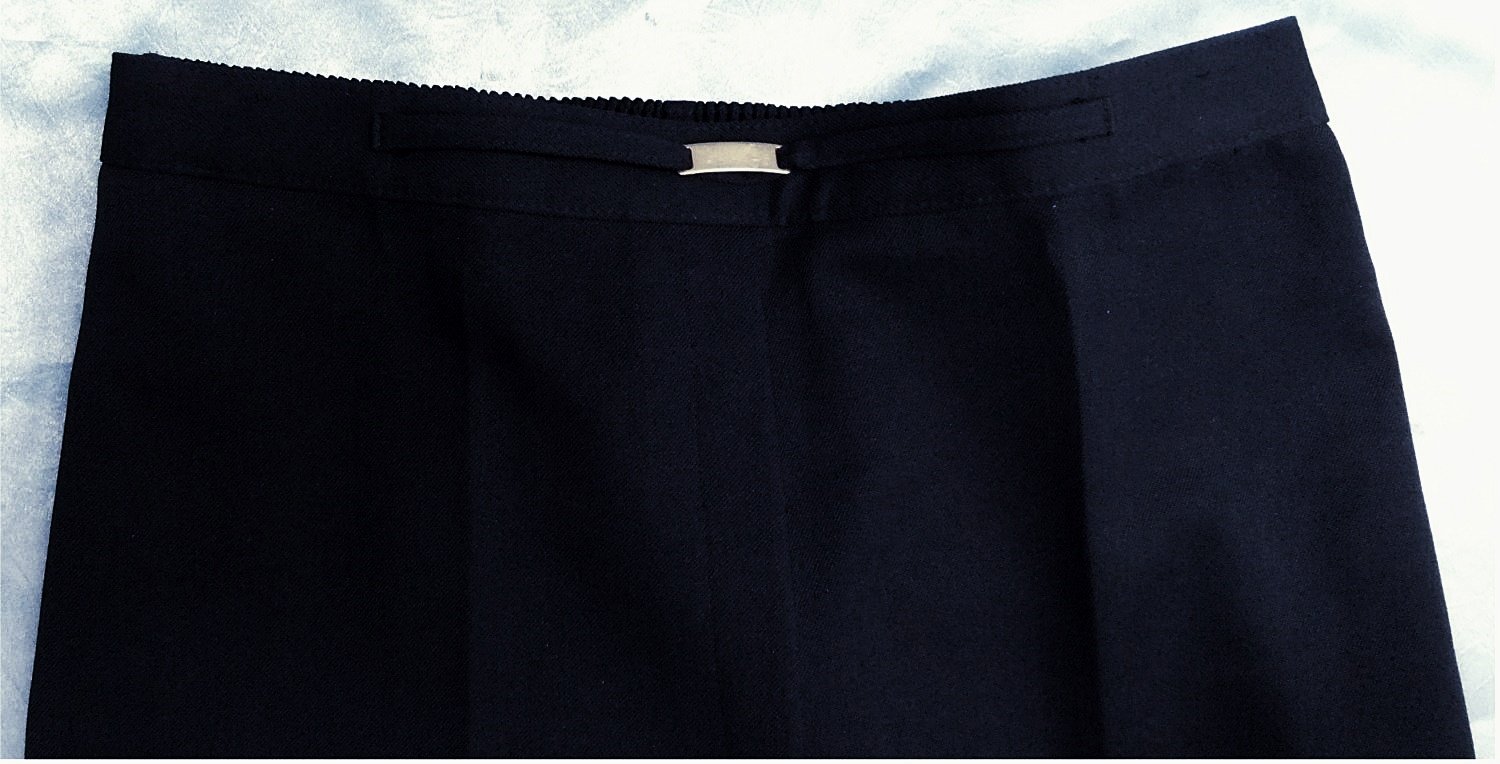 Canda / C&A  - Bundfalten-Hose dunkelblau - Größe 20