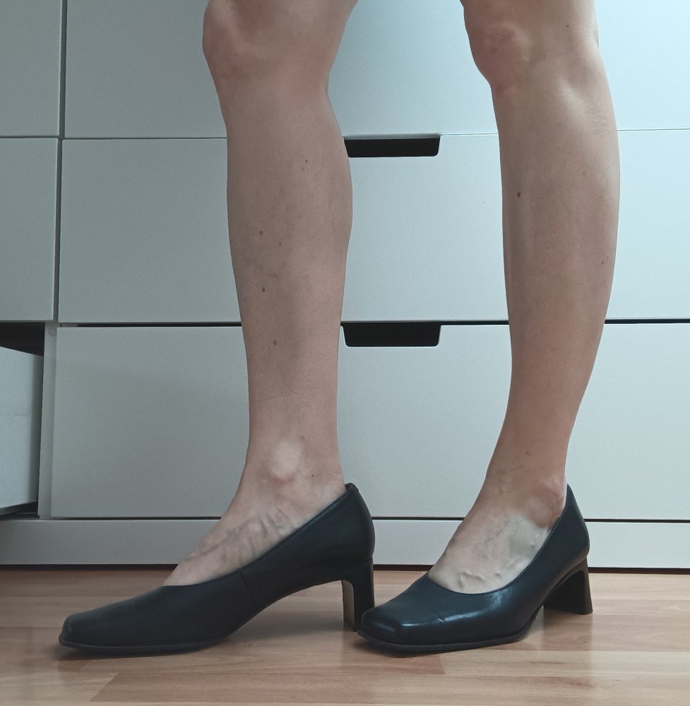 Pumps von Paul Green Gr. 36,5 bzw 4 UK schwarz sehr guter Zustand