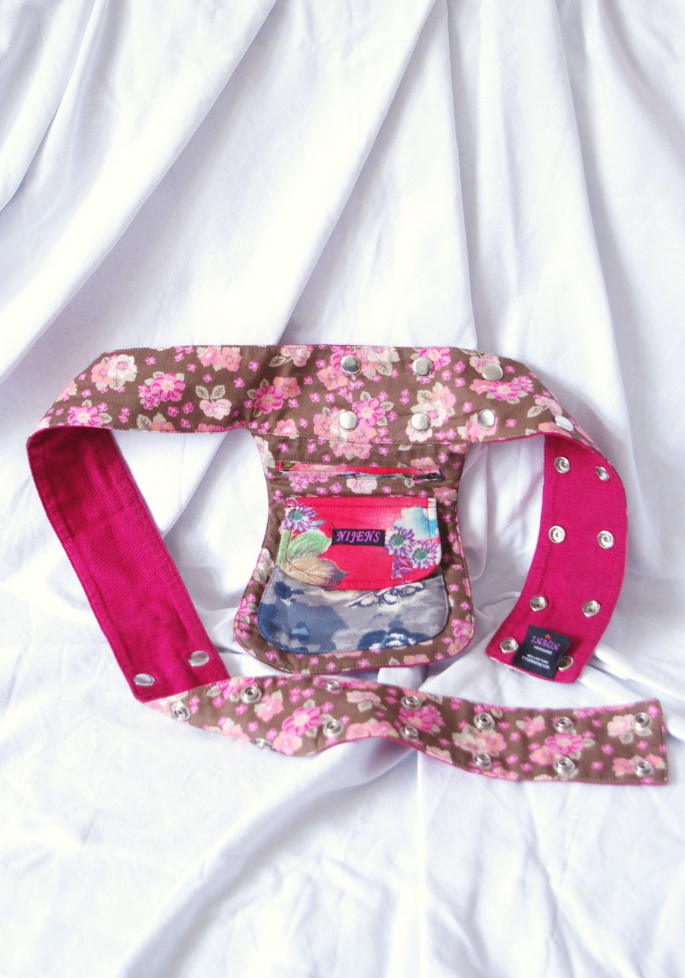 Ausgefallene Festival Hüfttasche Bauchtasche Hippie Goaelfe Gürtel Blumen flower power