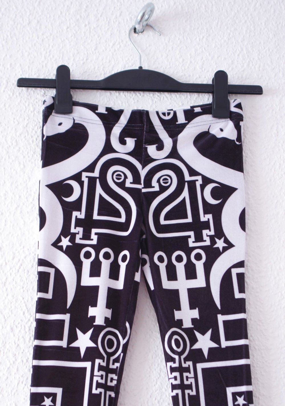 Killstar Schlag Leggings Gr. XS S 34 36 occult Muster Samt witch flared Festival retro