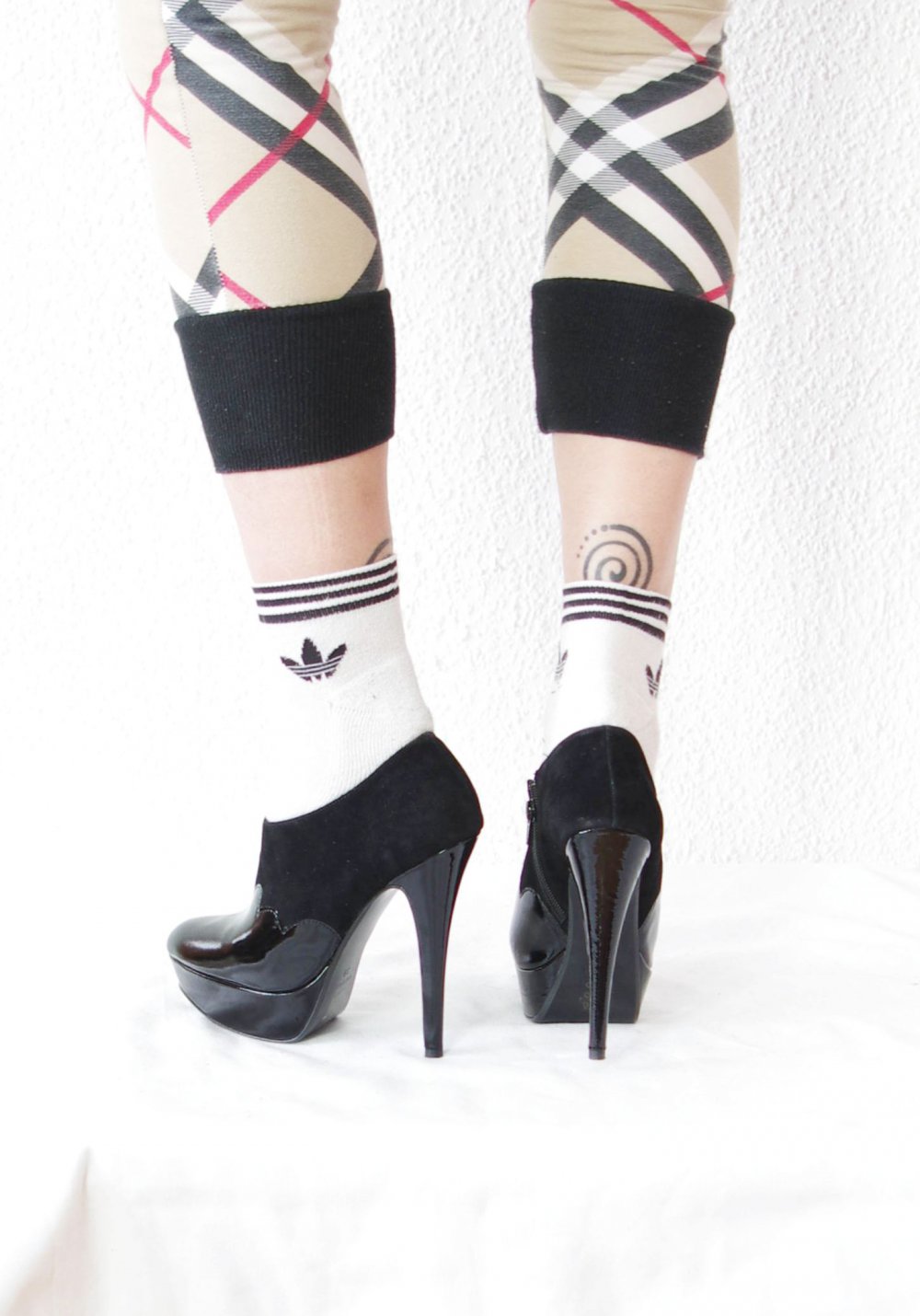 Elegante Ankle Boots High Heels Pumps Gr. 39 schwarz Lack edel PPQ Clothing Plateau