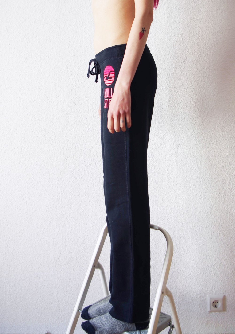 Lockere Joggingshose Hollister Gr. S 36 38 Chillpants Festival Technobarbie neon y2k