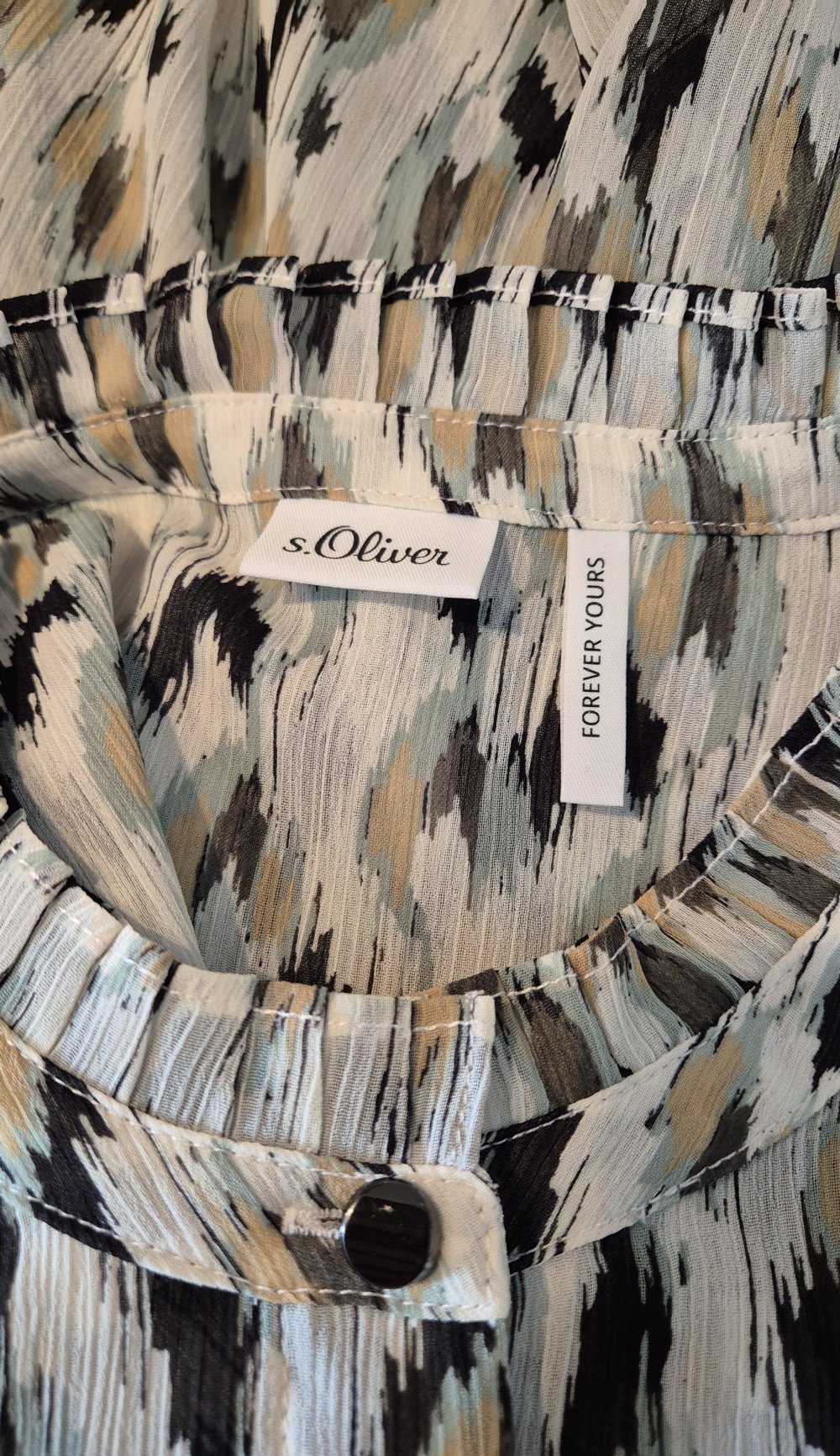 s. oliver black label  Bluse langarm weiß grün Gr 42 chiffon?
