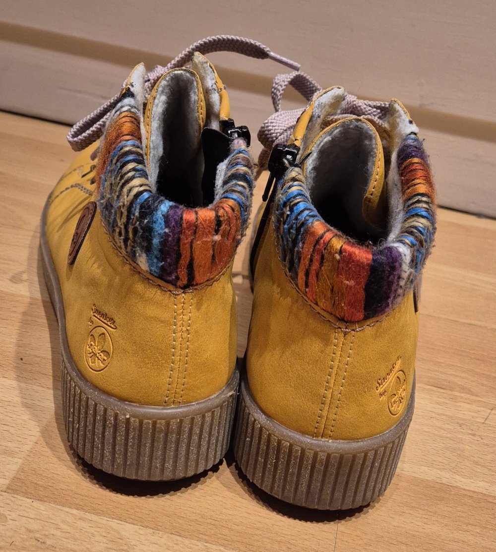 Rieker Stiefeletten gefüttert gelb senf Gr 41